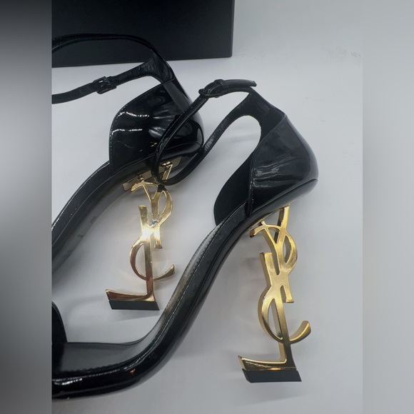 Saint Laurent Opyum Patent Leather Sandals - Picture 14 of 15